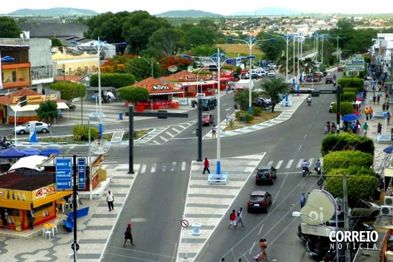 Homem com várias passagens pela polícia é preso suspeito de assaltar enfermeira em Delmiro