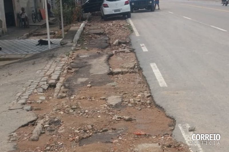 População dos bairros Pedra Velha, Desvio e Ponto Chique pede socorro em Delmiro Gouveia
