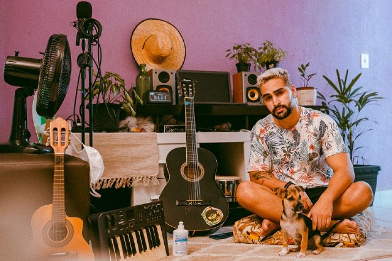 Quarentena produtiva: rapper alagoano lança EP em plena pandemia