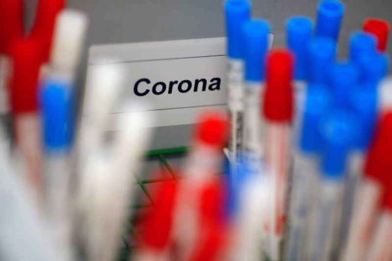 Coronavírus: primeira vacina testada em humanos tem resultado positivo