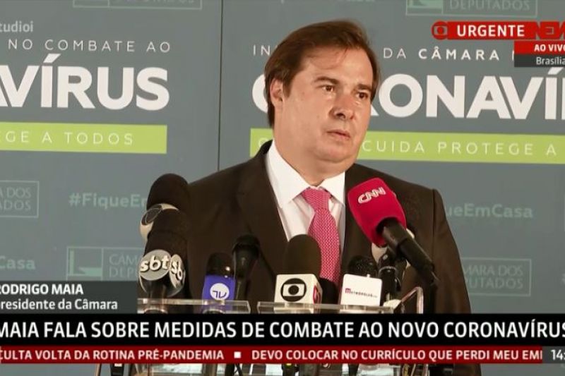 Congresso avalia adiar eleições municipais sem prorrogar mandatos, diz Maia