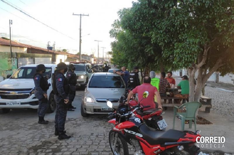 Órgãos públicos realizam fiscalização em estabelecimentos comercias de Delmiro Gouveia