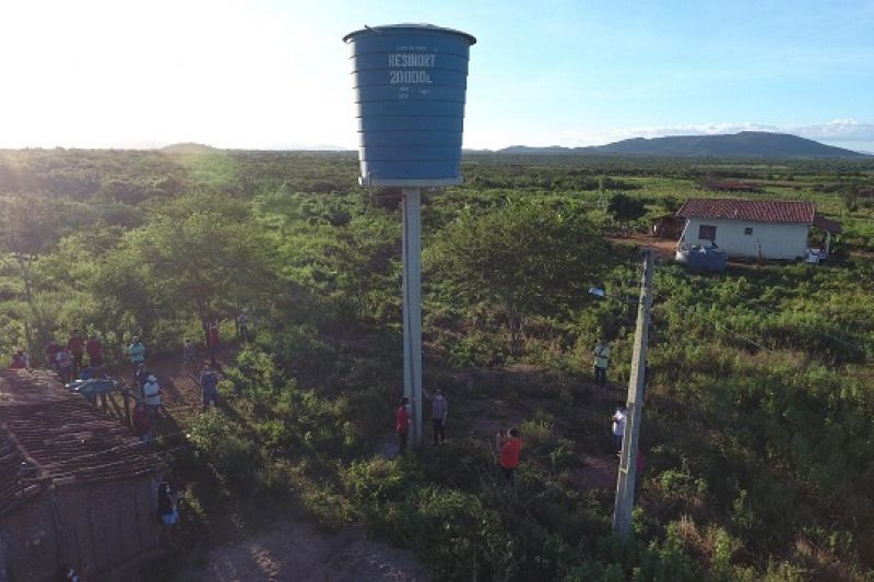 Após 13 anos de espera, comunidade do Olga Benário é contemplada com água nas torneiras