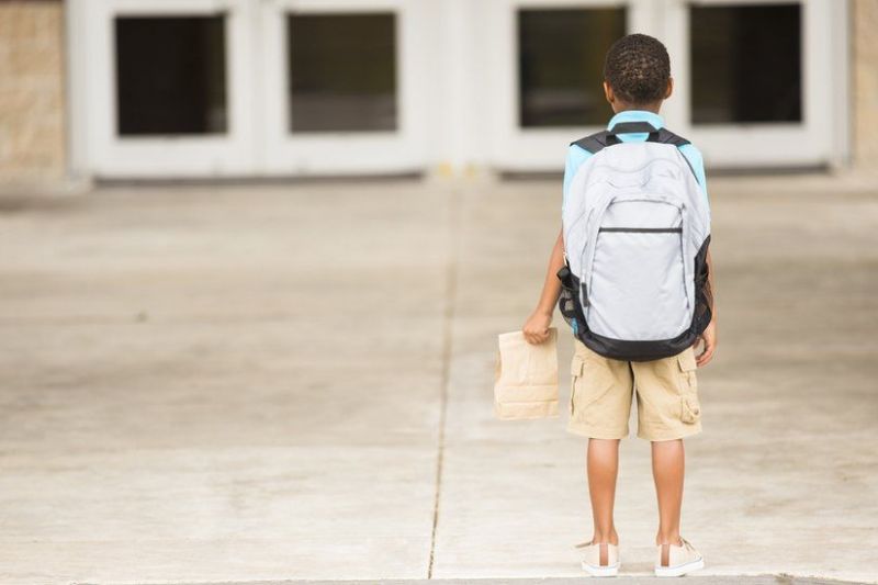 Casal de SP é condenado a pagar R$ 150 mil a garoto por devolvê-lo após adoção