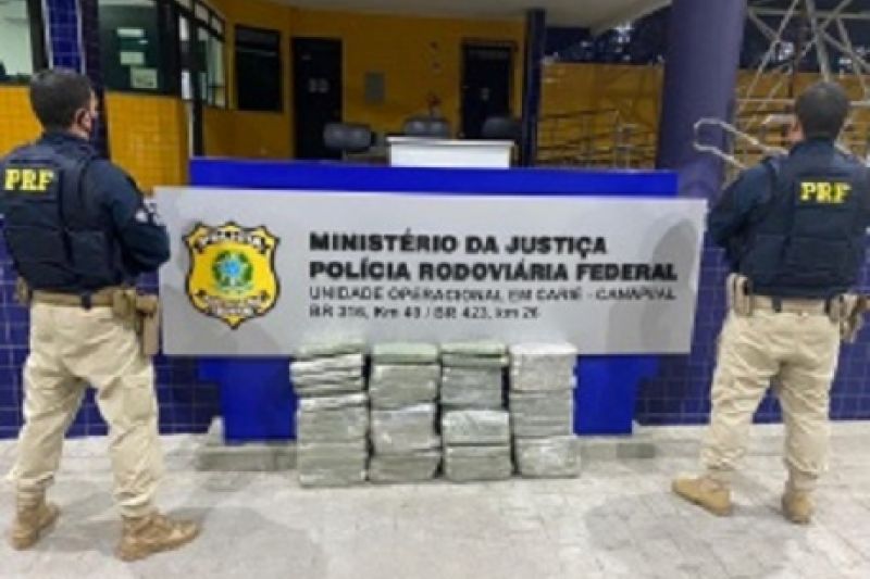 PRF prende em Canapi dois homens encontrados com cerca de 50 quilos de maconha