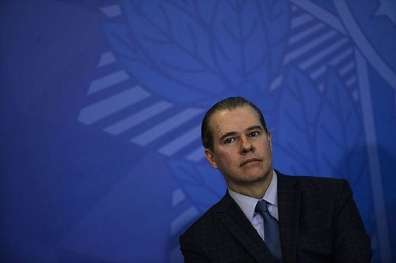 Presidentes do Supremo e do Congresso decretam luto pelos 100 mil mortos