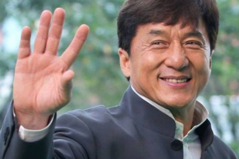 Apartamentos do ator Jackie Chan em Pequim são apreendidos e vão a leilão