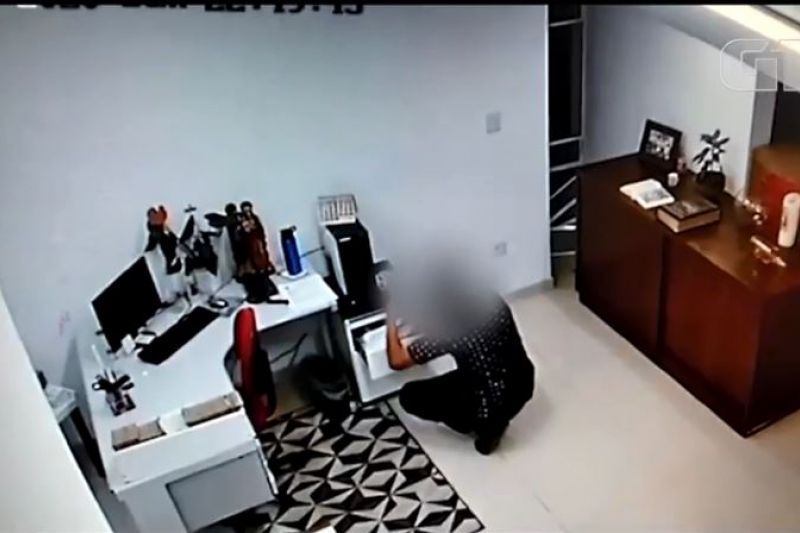 Polícia procura pastor suspeito de invadir e furtar R$ 50 mil de igreja católica