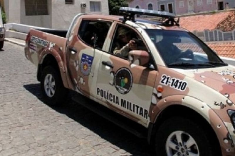 Copes-Caatinga realiza rondas para capturar suspeito de roubar mulher em Piranhas