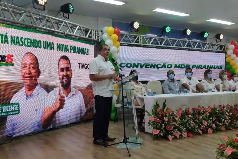 Deputado Inácio cumpriu extensa agenda de convenções no Sertão