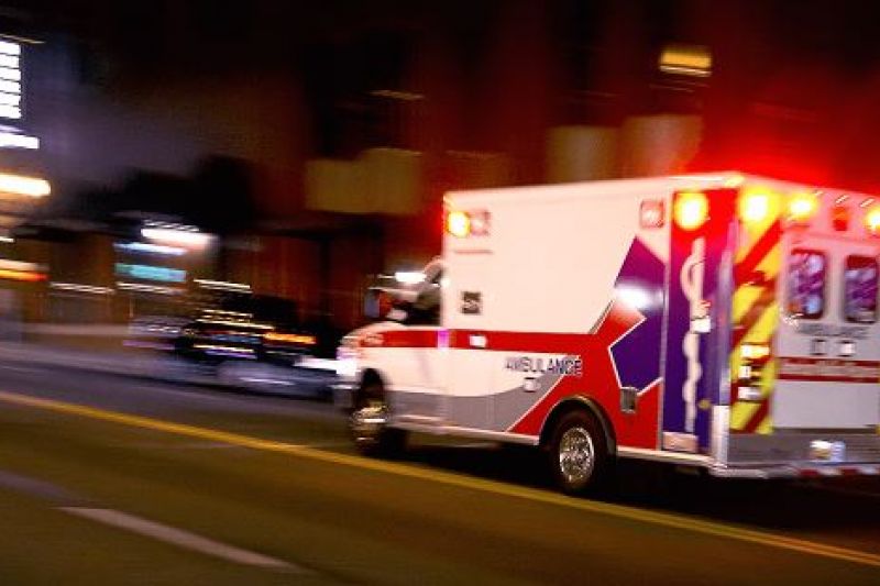 Mulher corta pênis do marido com as unhas, após briga dentro de casa