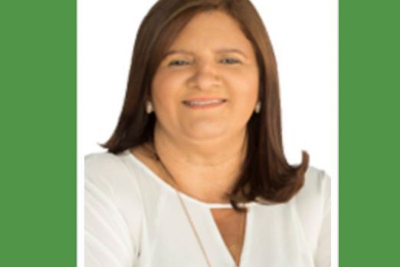 Ziane Costa, filha de Lula Cabeleira, é eleita prefeita de Delmiro Gouveia