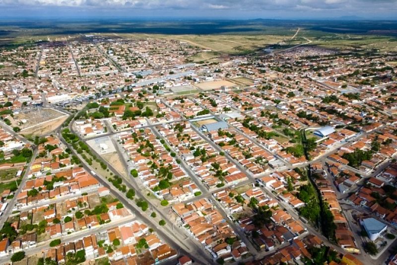 Bairros de classe média são os que mais registram caso de Covid-19 em Delmiro Gouveia
