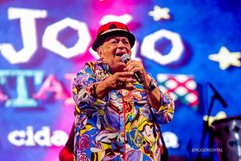 Cantor Genival Lacerda morre aos 89 anos no Recife