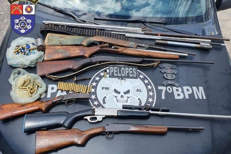 Denúncia ajuda polícia a encontrar armas e oficina de fabricação artesanal em Ouro Branco