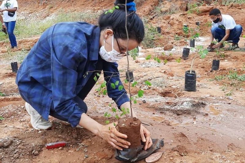 Prefeitura apoia ação de incentivo ao reflorestamento e preservação do meio ambiente