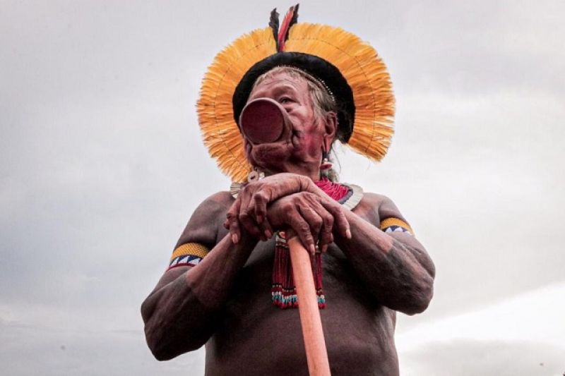 Líderes indígenas denunciam Bolsonaro ao Tribunal de Haia por crimes contra a humanidade