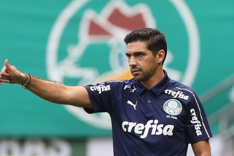 Palmeiras tem que ser fiel ao seu estilo para vencer a Libertadores, diz Abel Ferreira