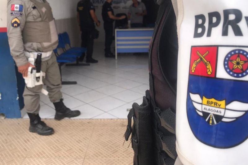 Fiscalização da ANTT fecha loja de vendas irregulares de passagens em Delmiro Gouveia