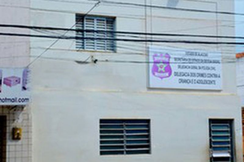 Pastor de igreja evangélica é preso em operação acusado de estupro de menores em Alagoas