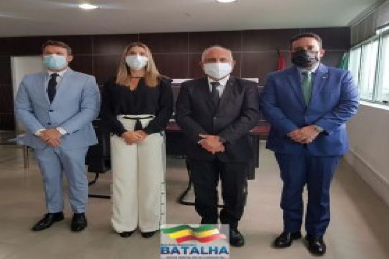 Prefeita e deputado pedem sede própria para Justiça Eleitoral em Batalha