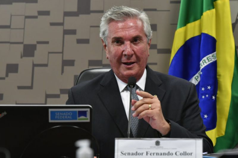 Collor sorteia um dia com ele em Brasília. Vai ter até café na Casa da Dinda