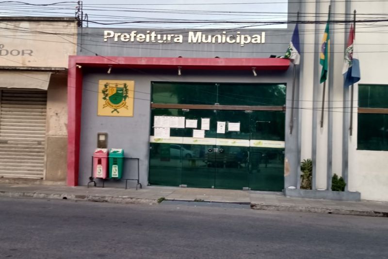 Prefeitura de Tapera terá que esclarecer quebra de frasco com vacina para a Covid-19