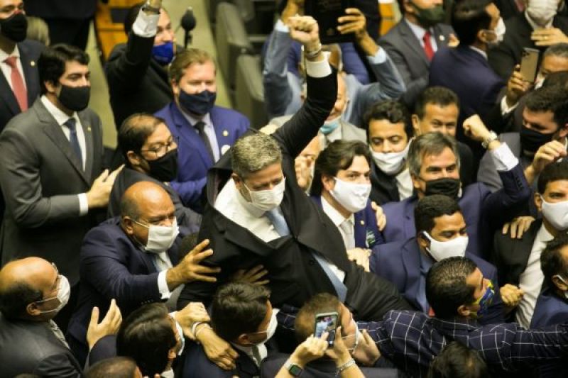 Festa da vitória de Arthur Lira deve ser investigada