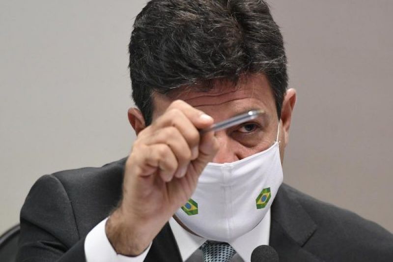 Ex-ministro fala para a CPI da Covid que Bolsonaro sabia sobre projeção de 180 mil mortos