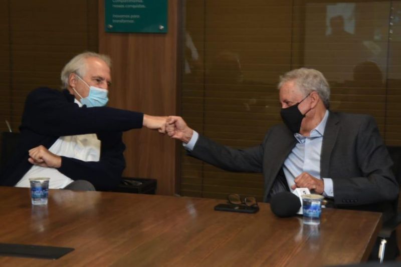 Sócio da CNN Brasil compra rede de rádios em Minas Gerais