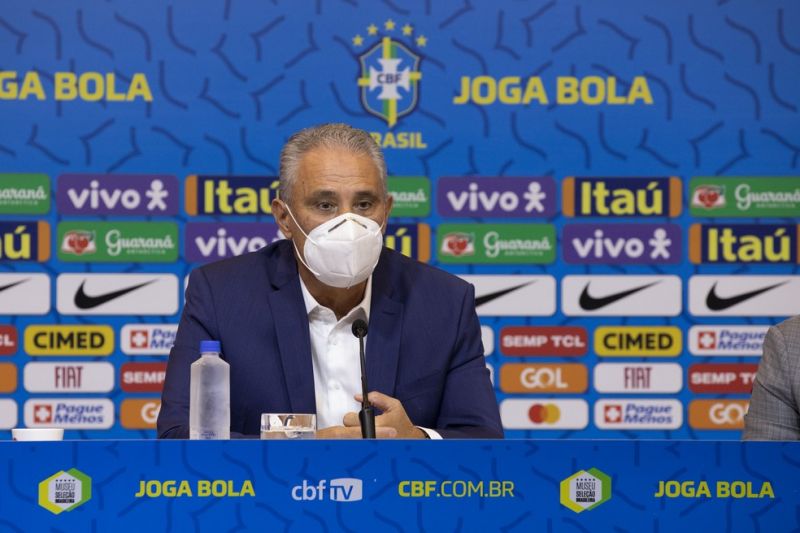 Tite volta a convocar Gabigol e Daniel Alves para a seleção brasileira