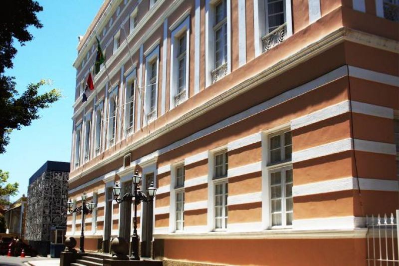 Promotor investiga funcionário fantasma na Assembleia Legislativa de Alagoas
