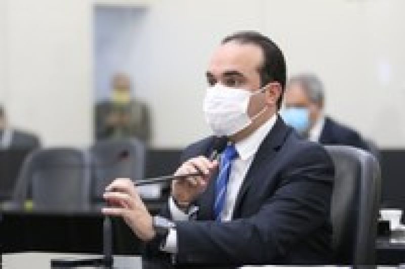 Aprovado projeto que prioriza vacinação contra Covid para trabalhadores da limpeza urbana