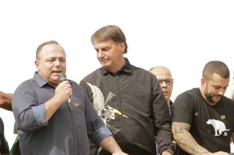 Pazuello vive dilema e cogita governo do Rio de Janeiro