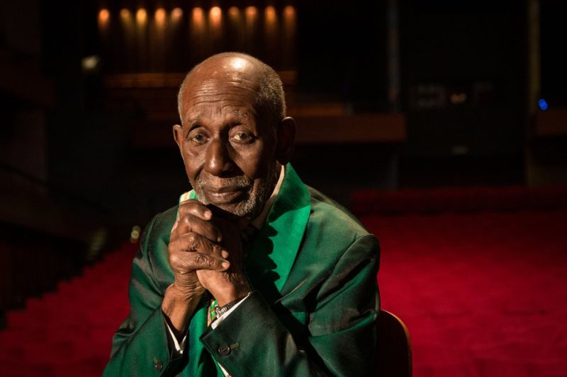 Sambista Nelson Sargento morre no Rio aos 96 anos