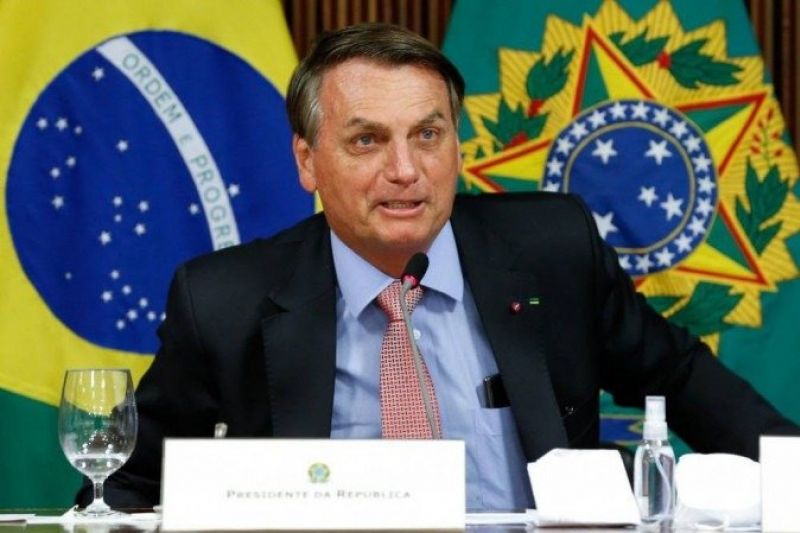 Bolsonaro sobre medidas de isolamento: radicais, irracionais e irresponsáveis