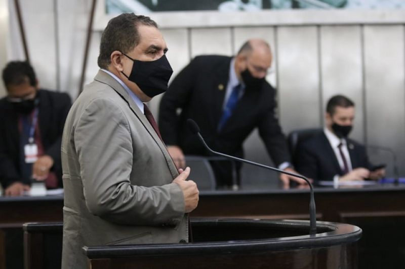 Inácio Loiola enaltece Piranhas e a defesa do Velho Chico e do Meio Ambiente na ALE