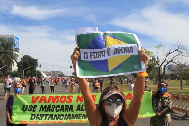 Movimentos anti-Bolsonaro chamam novos protestos, mas oposição diverge