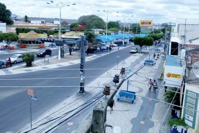 Homem é socorrido depois de ser encontrado com marcas de espancamento em Delmiro Gouveia