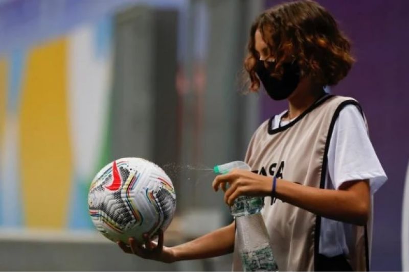 Sobe de 41 para 52 número de casos de Covid-19 na Copa América