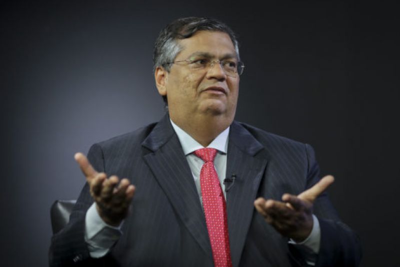 Flávio Dino, governador do Maranhão, anuncia saída do PC do B