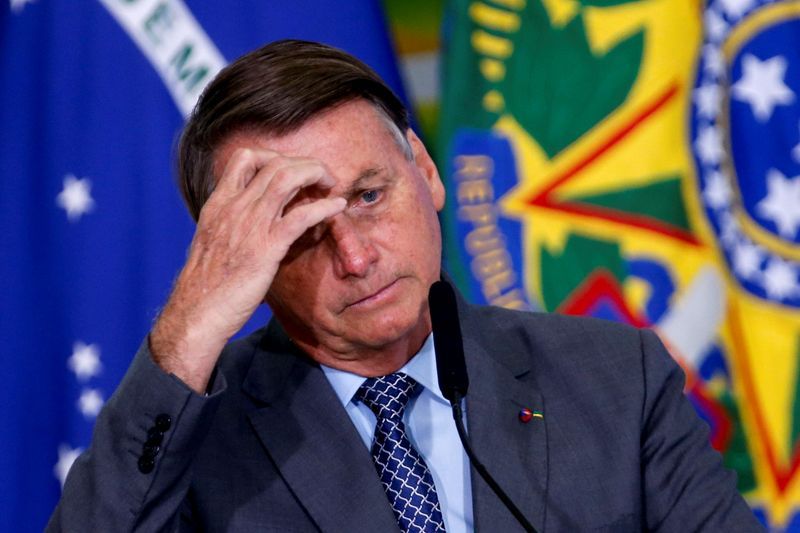 Aprovação do governo Bolsonaro cai a 23%, e reprovação sobe para 50%