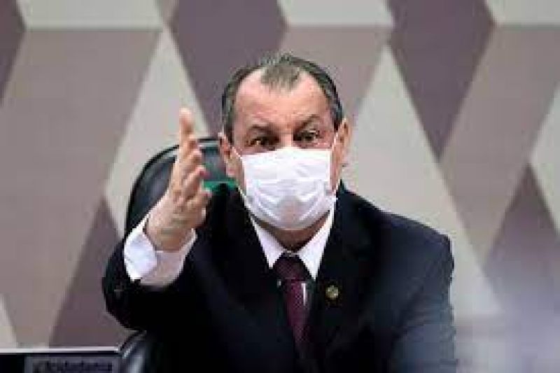 CPI cobrar posição de Bolsonaro sobre acusação no caso Covaxin