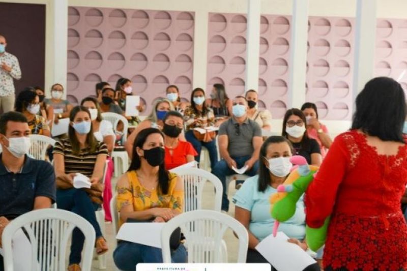 Professores de Senador Rui Palmeira participam de curso sobre Fluência em Leitura