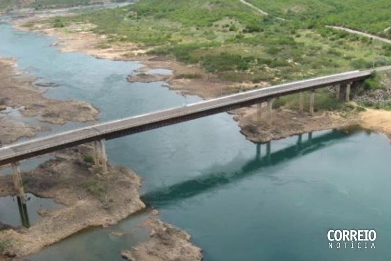 Polícia Militar age rápido e impede que homem se jogue de ponte entre Piranhas e Canindé