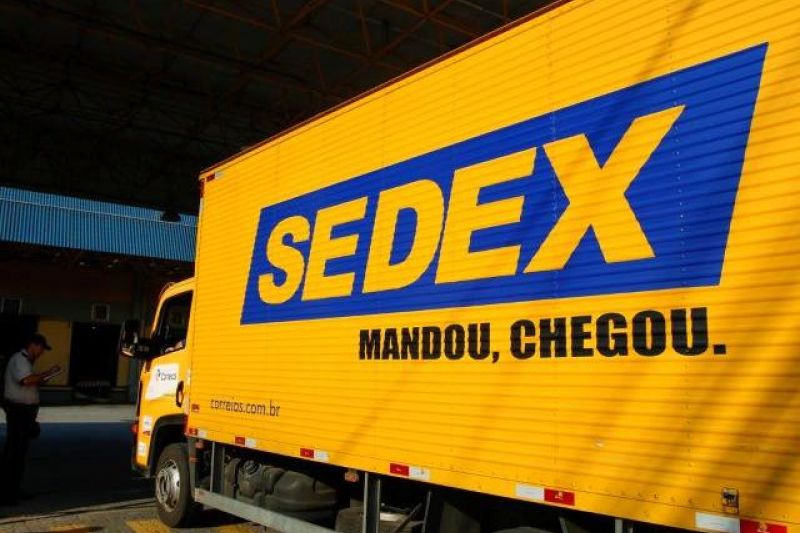 Câmara aprova projeto que permite a privatização dos Correios