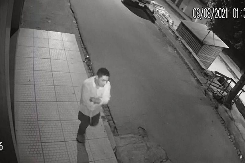 Ladrão escala muros de residências, arromba porta e furta casa lotérica em Mata Grande