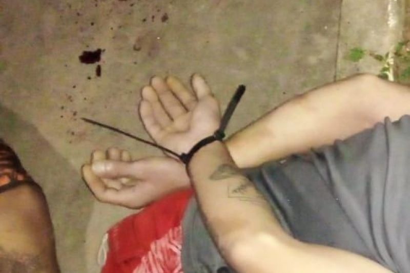 Três jovens são mortos a tiros, após serem torturados, em bairro da periferia de Maceió