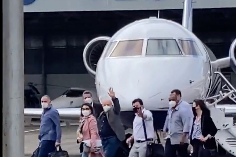 PT diz pagar jatinho de Lula no Nordeste com recursos próprios