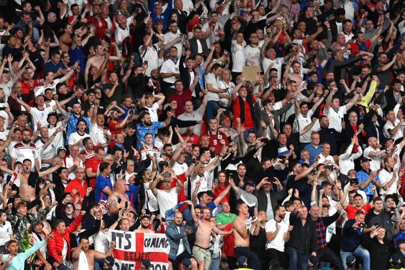 CBF divulga protocolo para retorno dos torcedores aos estádios